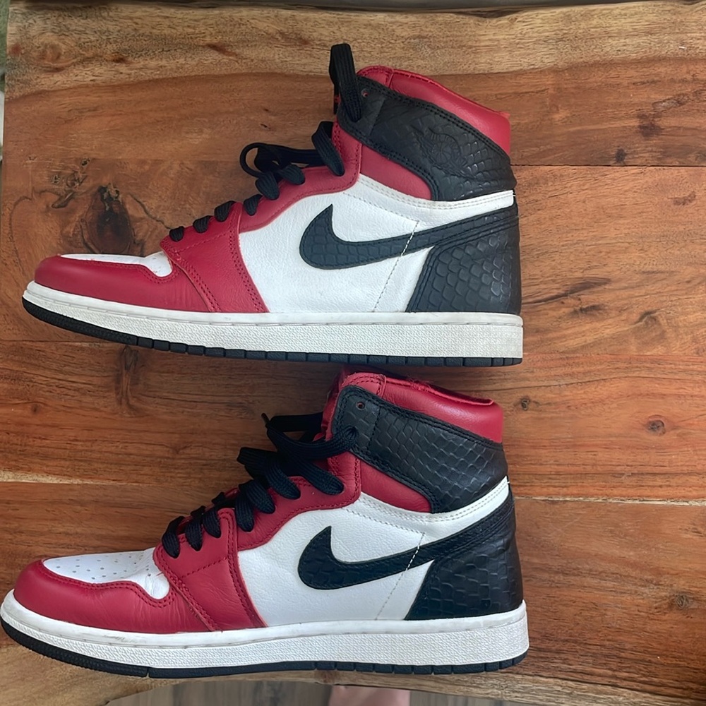 Satin snake Jordan 1!